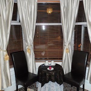 Deluxe Zimmer mit Kingsize-Bett
