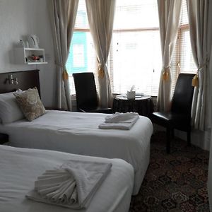 Deluxe Zimmer mit zwei Einzelbetten